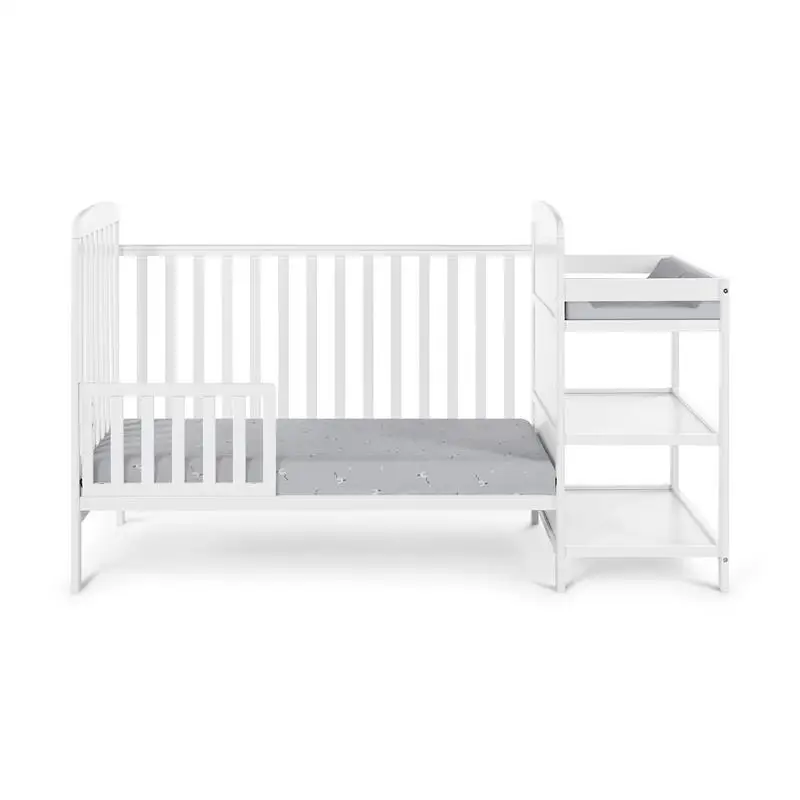 Combo berceau et changeur convertibles 3 en 1, finition blanche, hauteurs de matelas réglables, design peu encombrant, crèche élégante