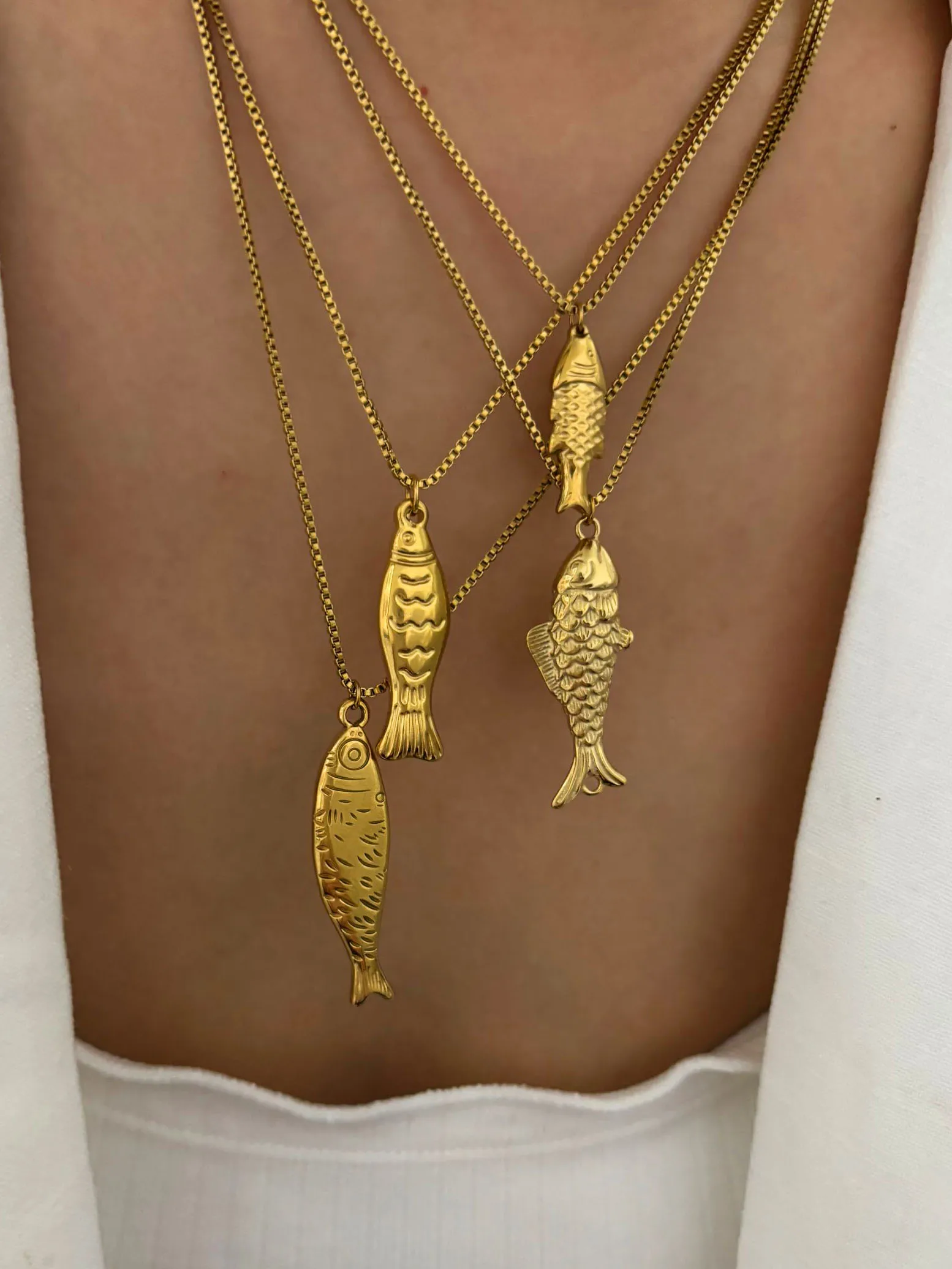 Peri'sbox Trendy 4 Designs Stainless Steel 18K Gold Plated Fish Pendant Necklace for Women Waterproof Beach Party Jewelry Summer