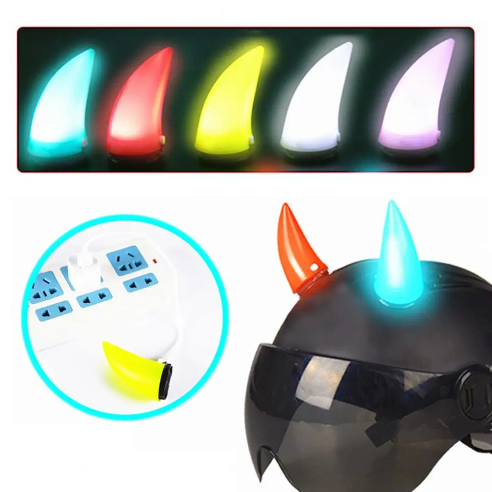 Kask motocyklowy Glow Devil Horns Elektryczny narożnik Dekoracja stylizacji samochodu Typ-C Oświetlenie ładowania Róg Naklejki na kask rowerowy