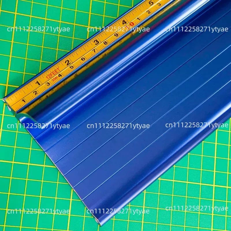 A wider safety cutter/safety cutter/ruler of aluminum for advertising materials