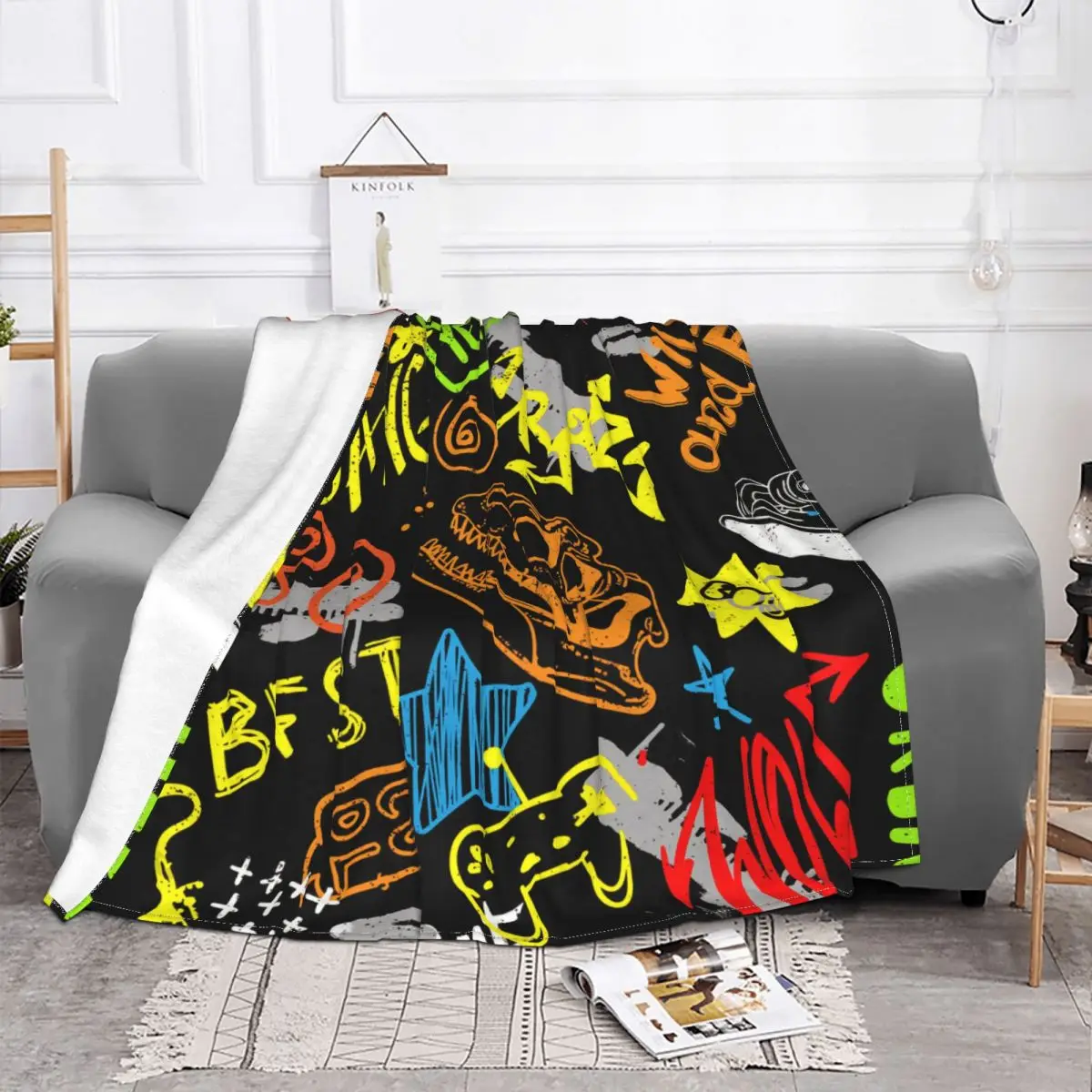 Graffiti Art Pattern Blanket Velvet Summer Slogans Textiles Wrapping Cute Thin Throw Blankets For Office Travel Bedspreads