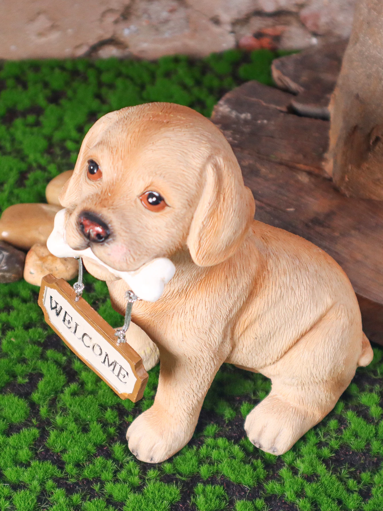Cute Resin Dog Welcome Sign Statue Lifelike German Shepherd Labrador Puppy Figurine for Outdoor Garden Courtyard Entrance