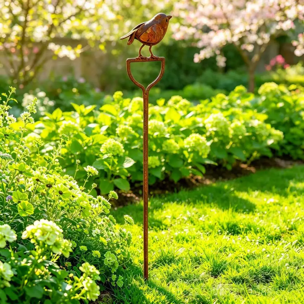 Rustic Metal Robin Bird Garden Stake Outdoor Yard Art Ornament Decorative Animal Lawn Sign For Patio Backyard Decor