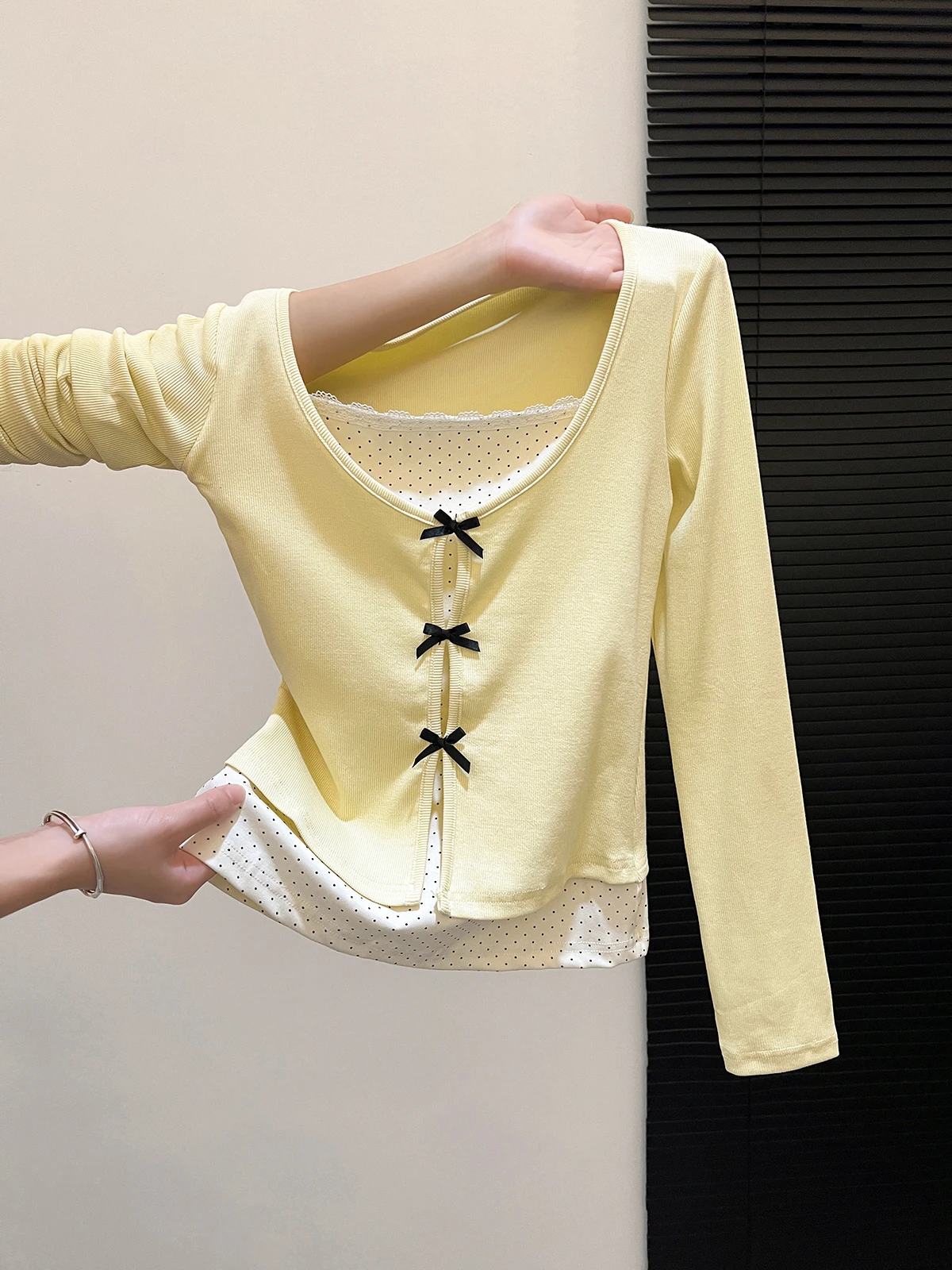 

Korean Style Long Sleeve T-Shirt Women's Unique Knot Top Lace Splicing Self-Keeping Autumn New Arrival Silk Blend