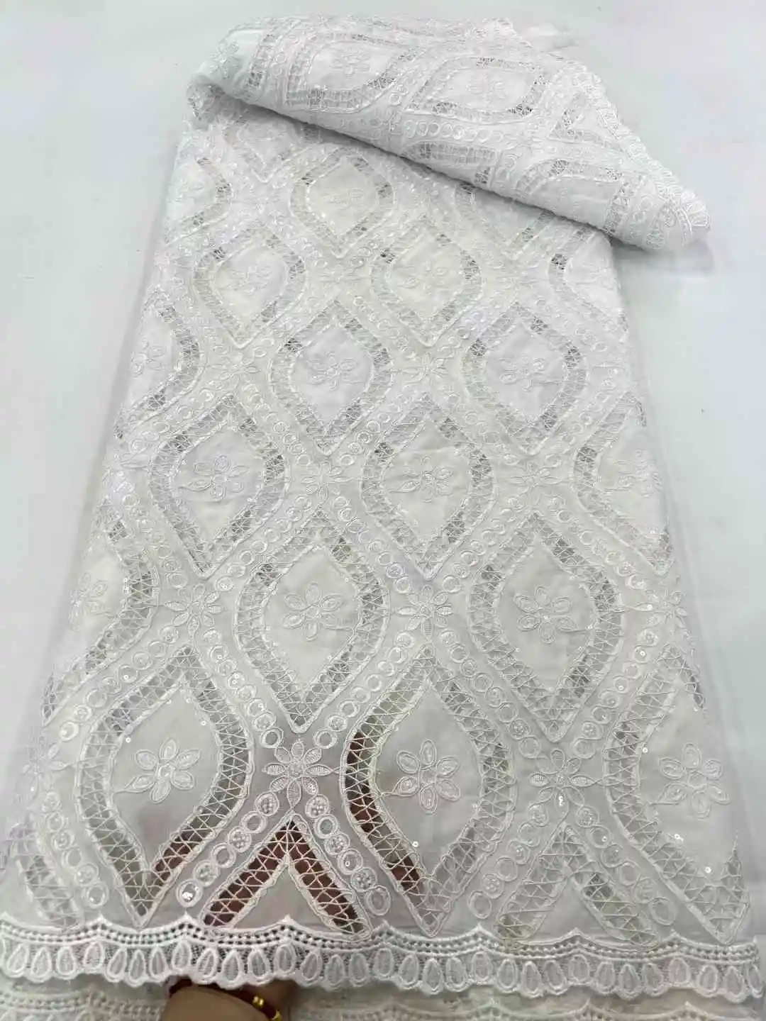 

French Mesh Milk Silk Lace Fabric 2024 Latest African Groom Chiffon Lace Fabric 5 Yards for Nigeria Bridal Wedding Party Dresses