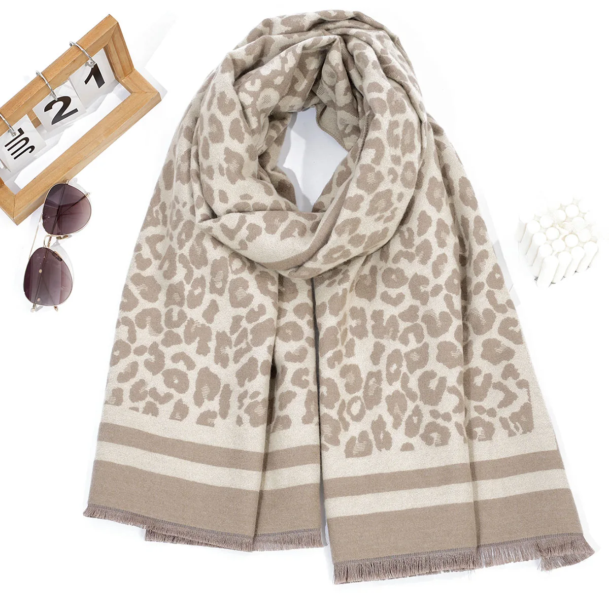 New fashion imitation cashmere double-sided dual color leopard print pashmina casual jacquard warm thick women\'s scarf shawl