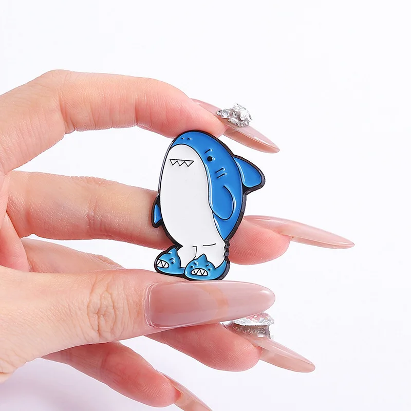 Funny Cartoon Animal Theme Badge Brooch Pins Cute Seal Shark Duck Swimming Ring Enamel Lapel Pin Accessory On Backpack Clothing