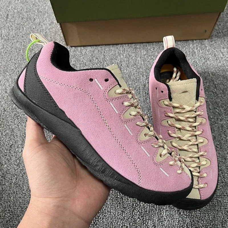 أحذية كاجوال جديدة متعددة الاستخدامات ذات قاع أبيض صغير وجزء سفلي ناعم أحذية نسائية كاجوال يومية أحذية مريحة