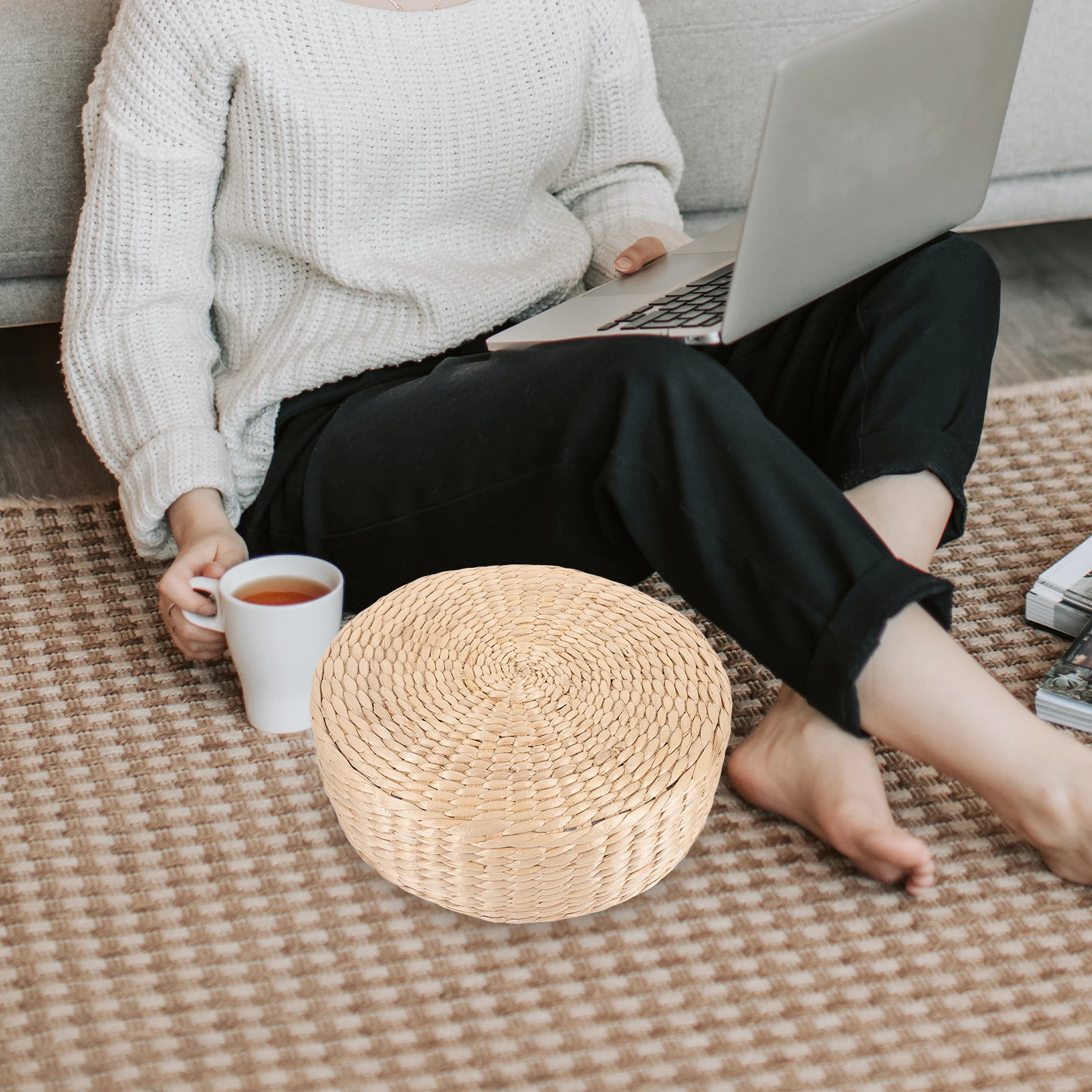 

Round Braided Straw Woven Floor Cushion Simple Style Meditation Yoga Mat Handmade Natural Seat Pad Cozy Thick Floor Pillow Soft