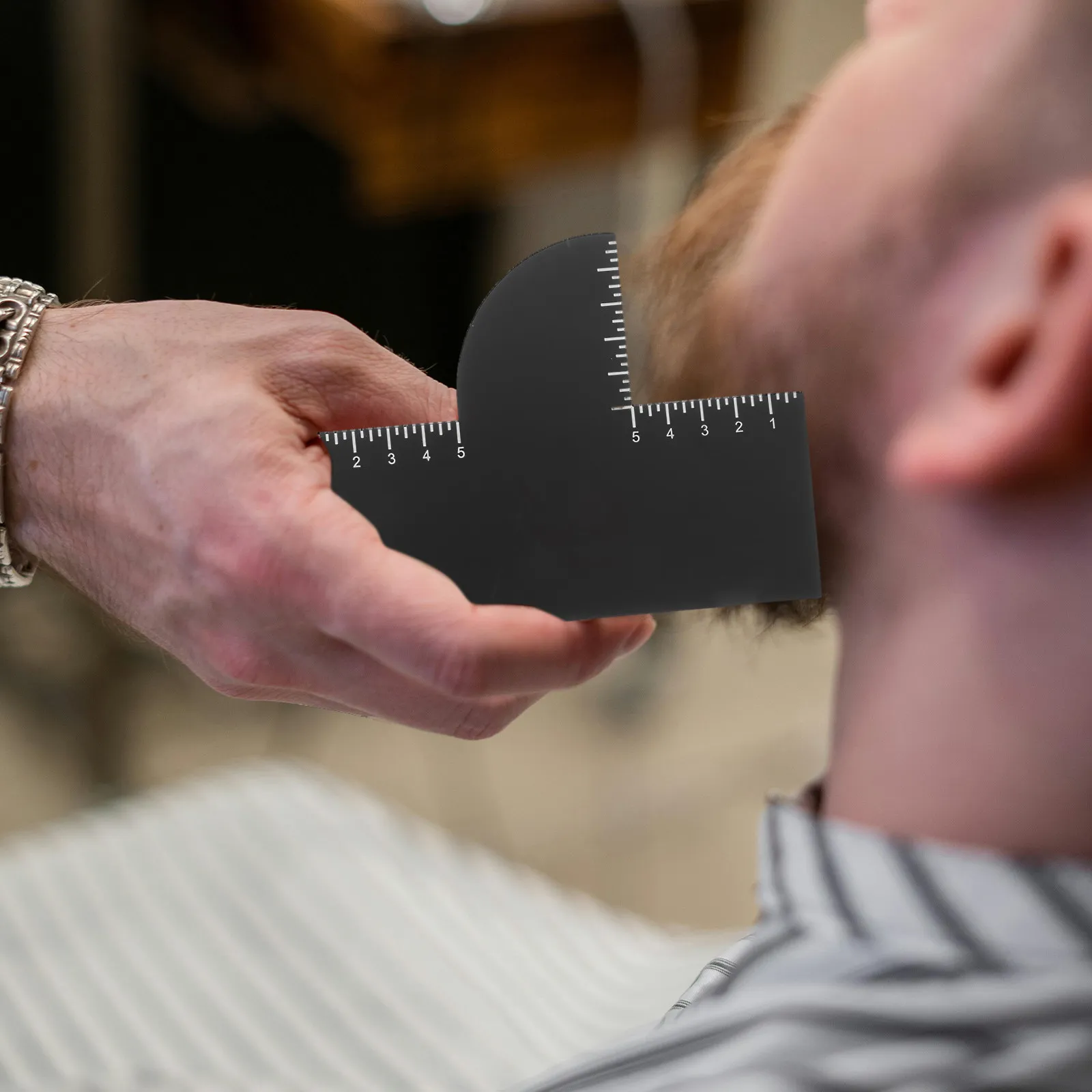 2Pcs Barber Enhancement Card Hairline Shaping Guide with Measurement Indicators Beard Edging Tool Reusable Line Up Tool Salon