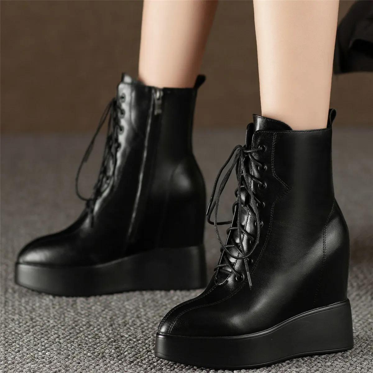 

Winter Platform Pumps Women Lace Up Genuine Leather Wedges High Heel Snow Boots Female Pointed Toe Fashion Sneakers Casual Shoes