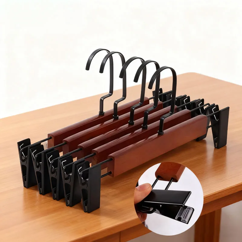 

Деревянные вешалки для брюк LISM