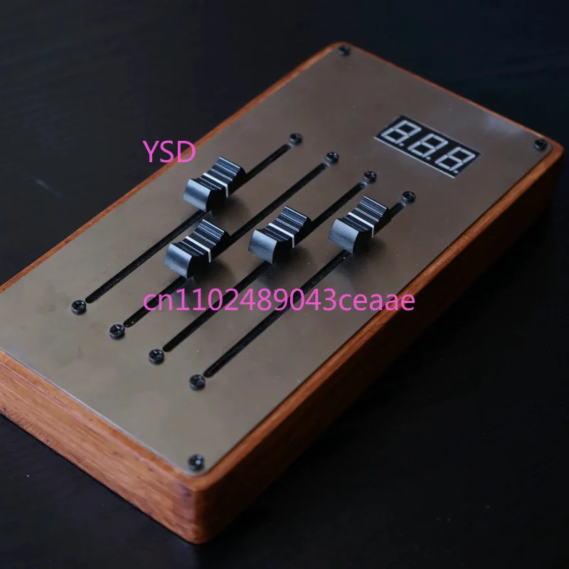 EM-4 MIDI Controller Mixing Console 4 Tracks 12 Channels Auto Map Volume Faders Unlimited Page Turning DAW Control Surface