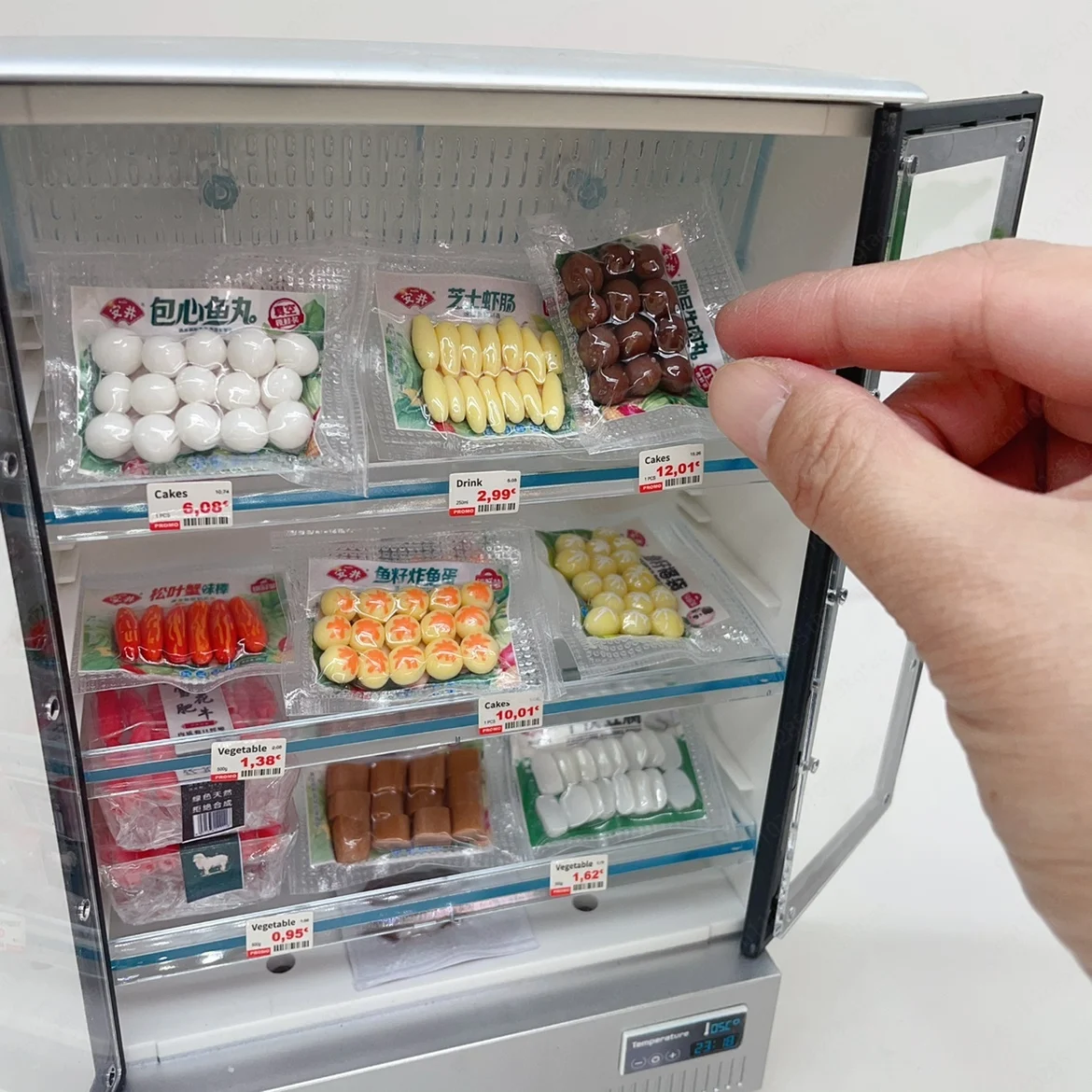 

Miniature hot pot base, hot pot balls, beef and mutton rolls, clay filled simulated baby house decoration