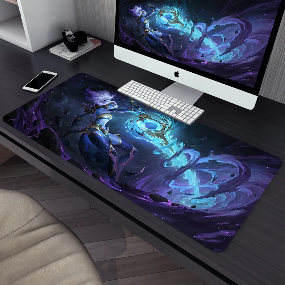 League of Legends Riven Large Gaming Mouse Pad Computer Mousepad PC Gamer Laptop Mouse Mat Office Mausepad Keyboard Mat Desk Pad