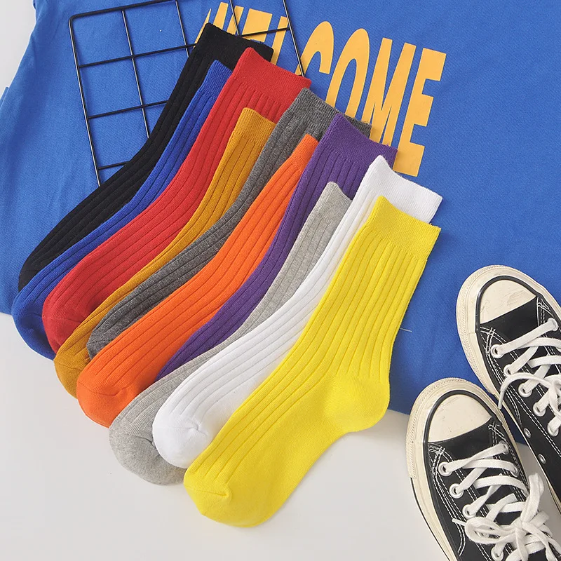 Harajuku Women Color New Couple Men Retro Cotton Loose Socks Summer In Tube Korean Purple Blue Yellow Red Designer Women Sock