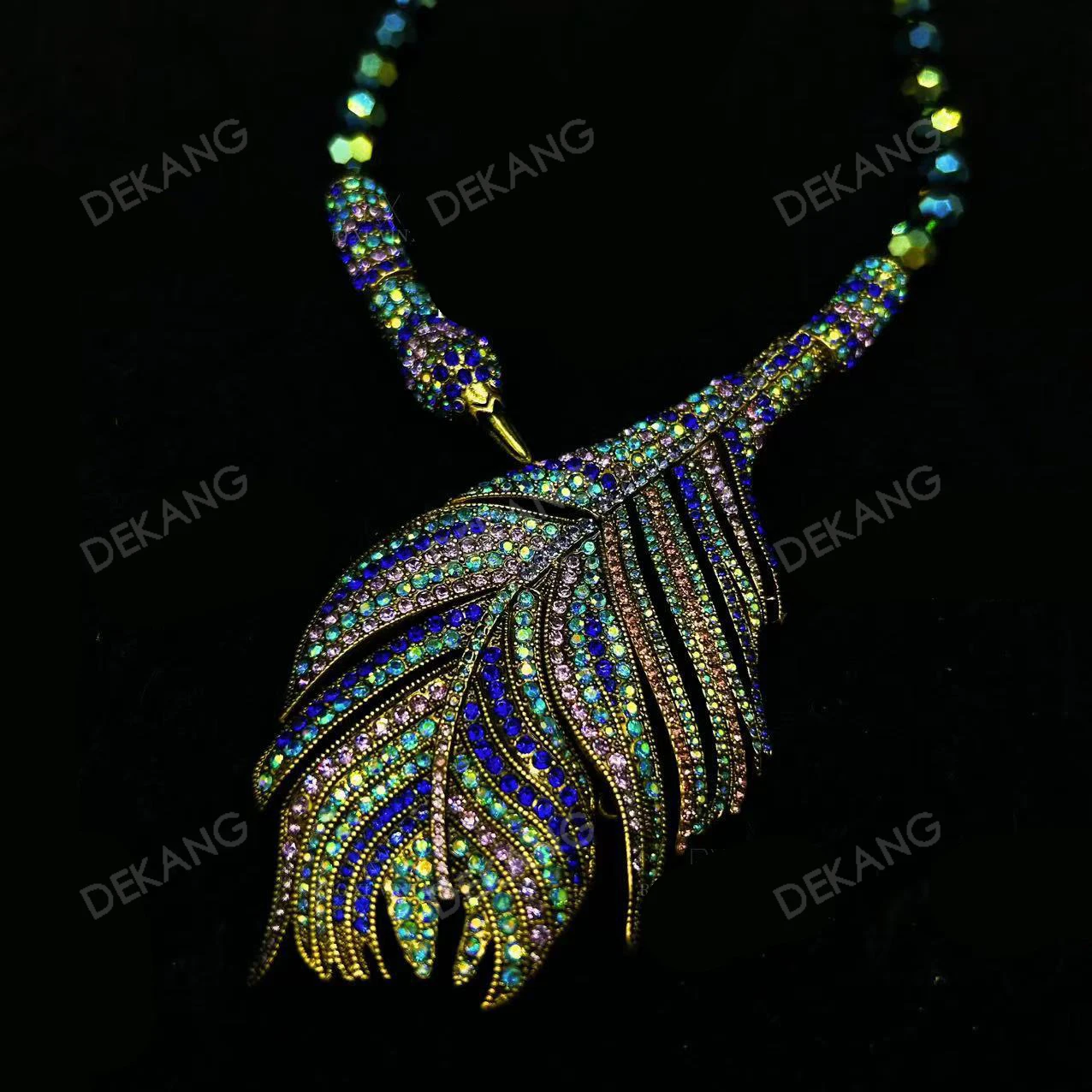 Colorful Gemstone Gradient Peacock Feather Basket-Shaped Heavy Work Necklace
