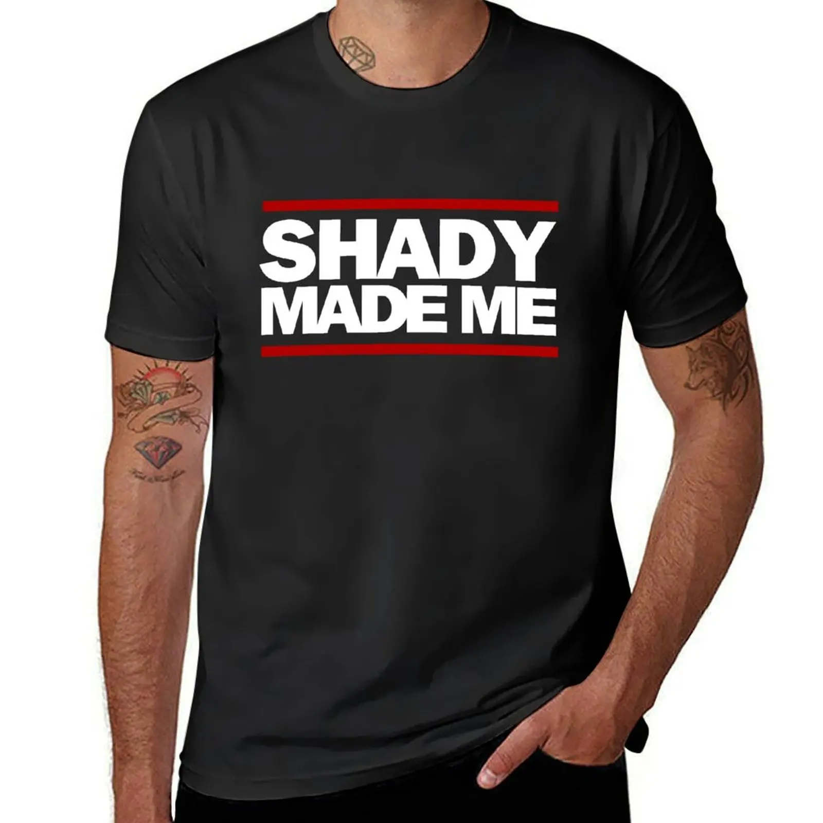 Shady Made Me T-Shirt czarny śmieszne dostosowuje zwykłe koszulki męskie