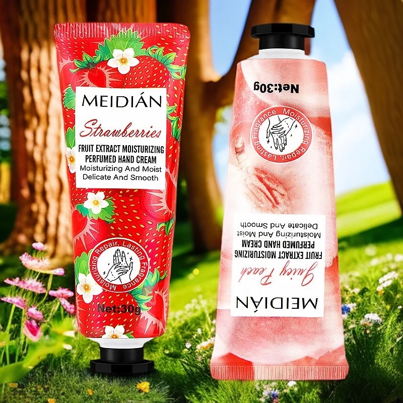 كريم لليدين معطر بالفواكه مكون من خمس قطع للترطيب والحفاظ على العطر يدوم طويلاً. كريم قناع العناية باليدين