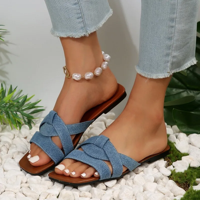 2024 Summer Flat Bottom Women\'s Slippers Designer Casual Slides Light Low Heel Square Head Cross Denim Sandals Plus Size Shoes