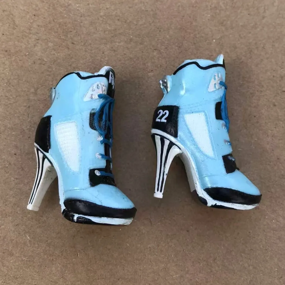 레인보우 인형 부츠 하이힐 인형 신발 1/6 인형 액세서리 장식 다크 브라운 인형 손 손톱 광택