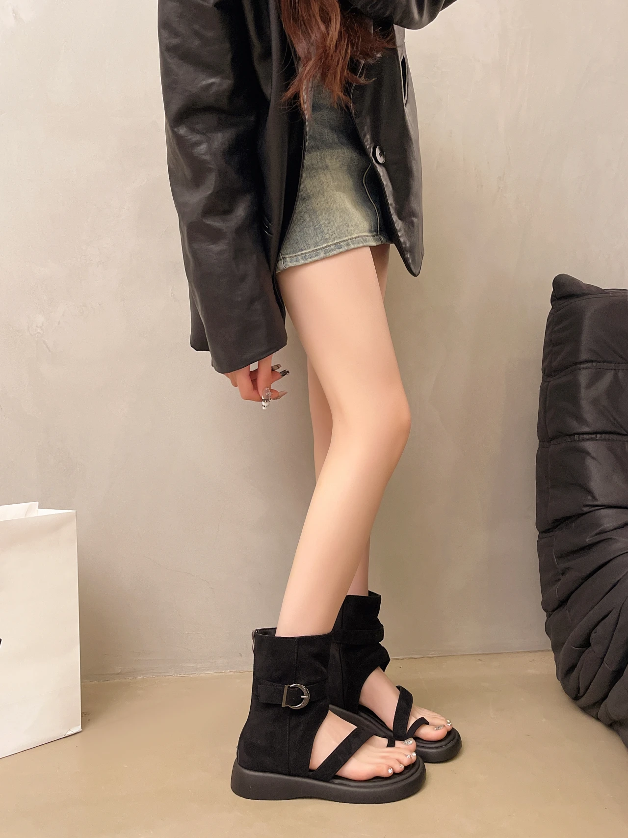 Women Summer Thong Roman Ankle Sandal Boots Platform Retro Suede Buckle Back Zipper Non Slip Rubber Sole Casual Walking Shoes view 2