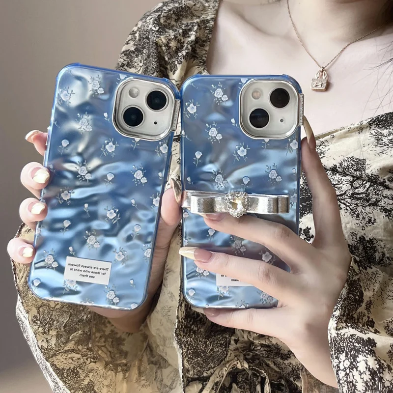 Soft Silicone Case with Corrugation Bow High-Quality Blue Flower Fashion Phone Cases for iPhone 15 14 13 12 11 Pro Max 14 15Puls