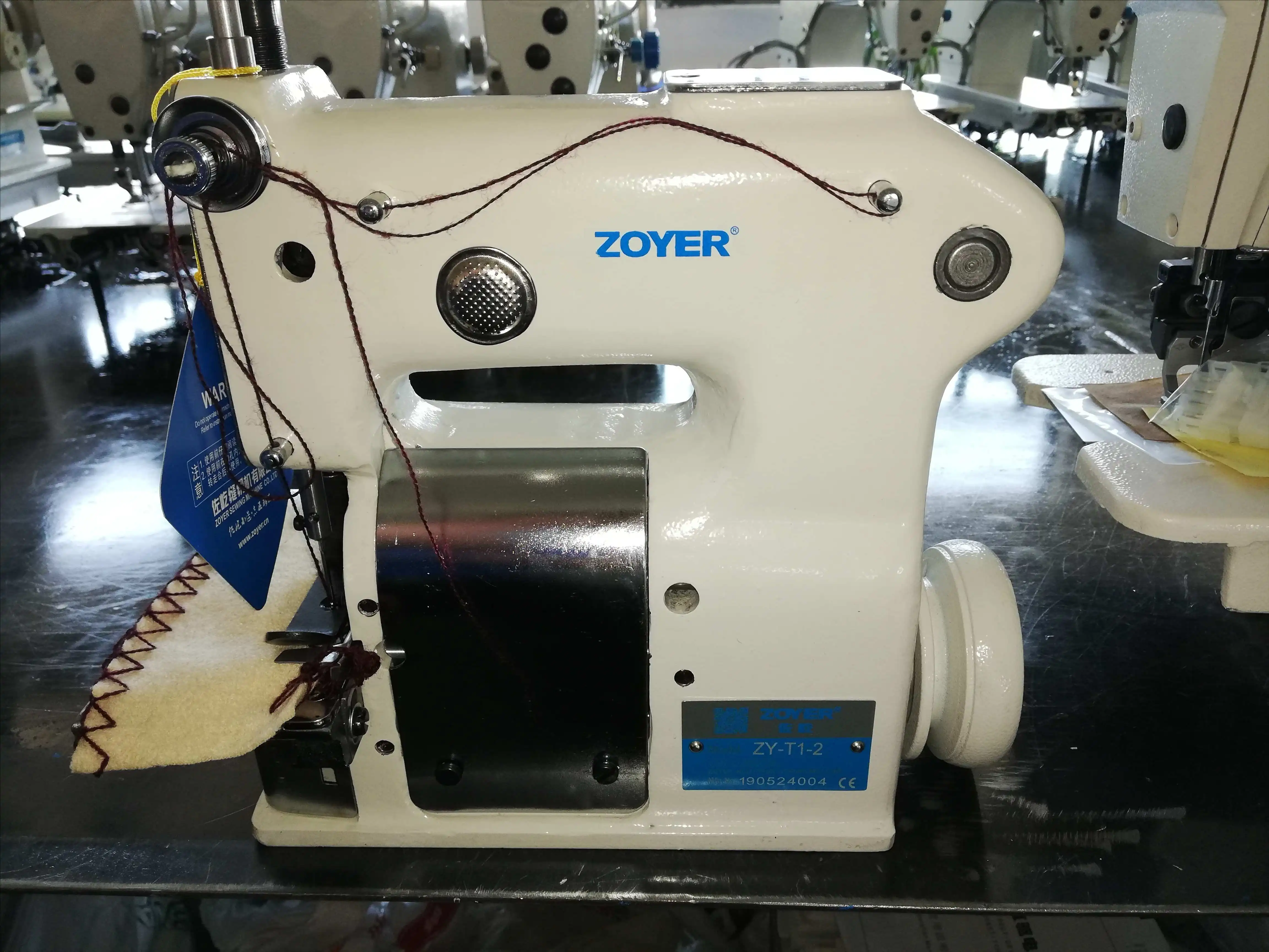ZY-T1-2 Multiple Stitch Blanket Edge Decoration Shell Stitch Overlock Sewing Machine