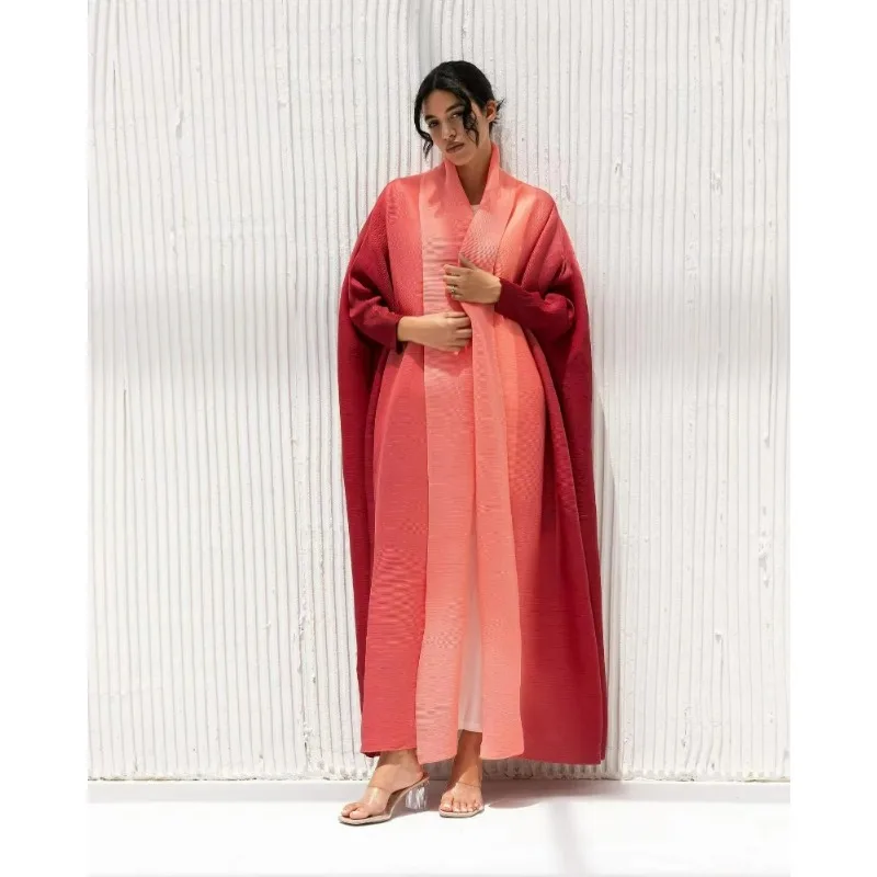 

Miyake Folds 2024 Summer Loose Plus-size Temperament Sunscreen Women Wear A Stylish Gradual Color Scarf Trench Coat