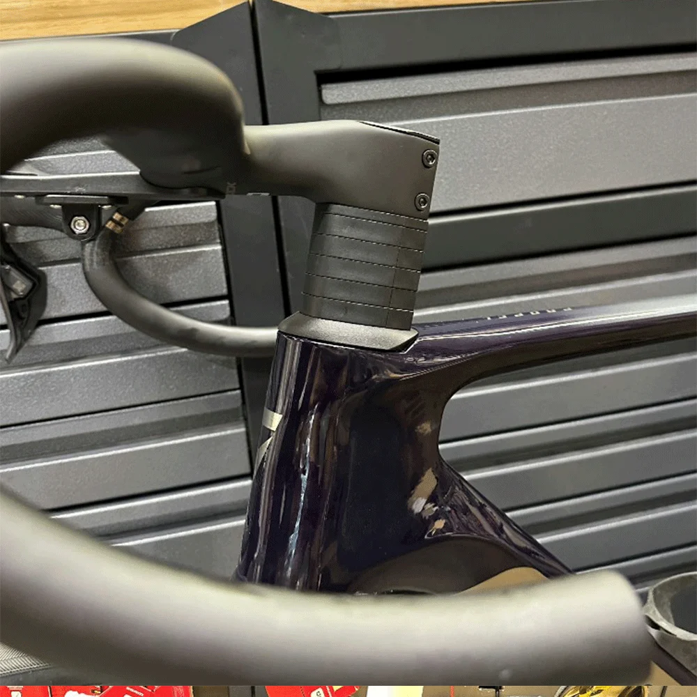 

carbon fiber road handlebar gravel handlebar full internal routing handlebar 360/380/400/420 for OD1 28.6mm & OD2 31.8mm