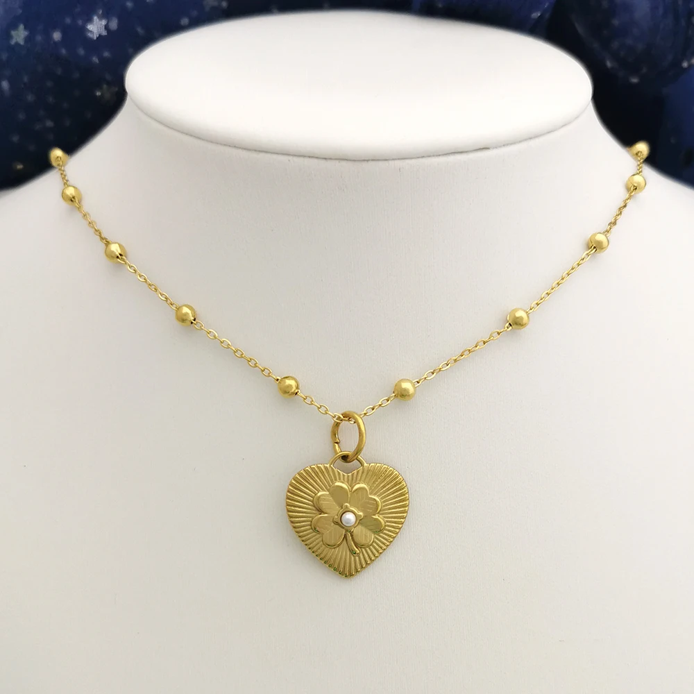 

Clover Flower Heart Pendant Necklace Stainless Steel Women Love Choker Beads Dainty Pearl Gold Color Waterproof Wholesale QMHJE