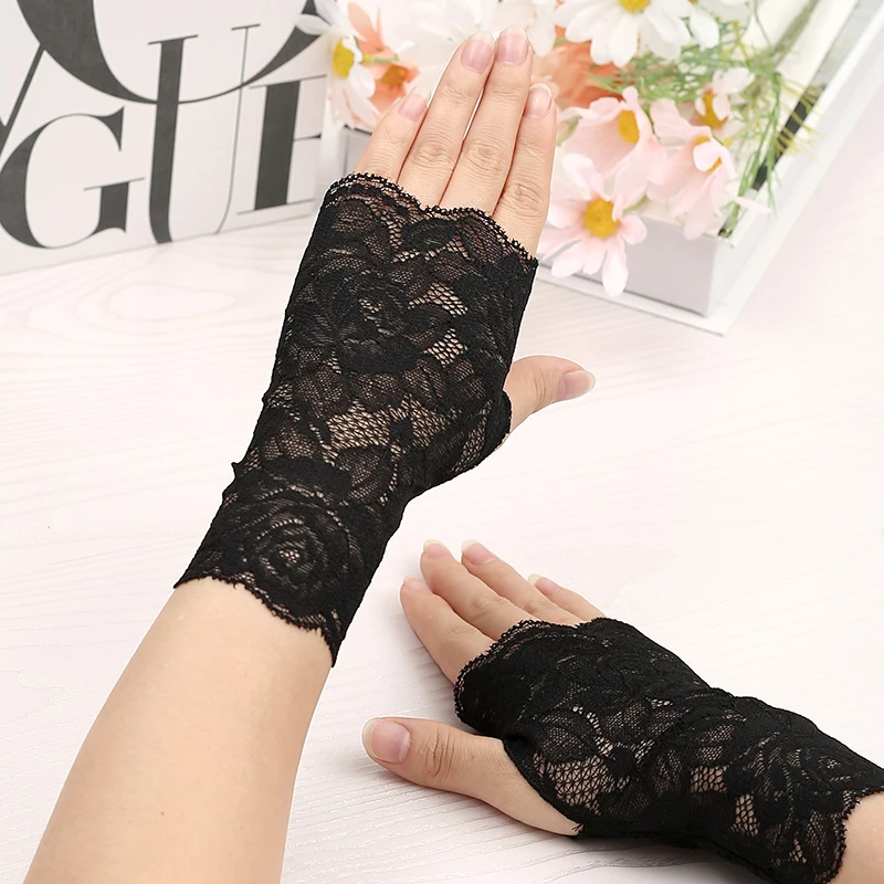 

Lace Gloves Female Half-fingered Exposed Finger Breathable Decorative Scar Tattoo Thin Floral short Bridal Sunscreen Mittens