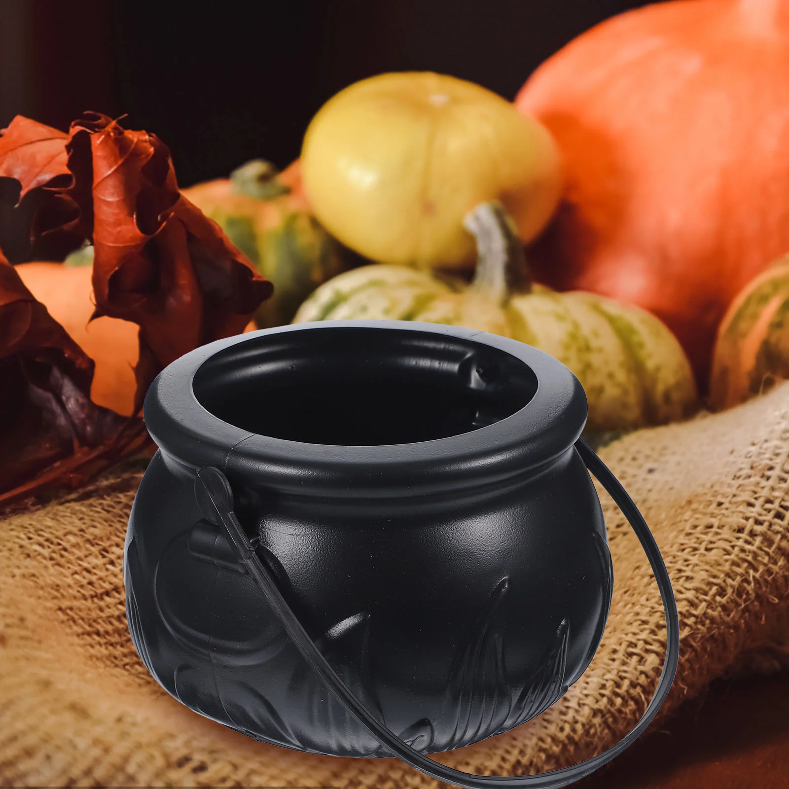 Halloween Themed Decorations Large Size Witch Bucket Plastic Round Basket(Black) candy kettle candy jar