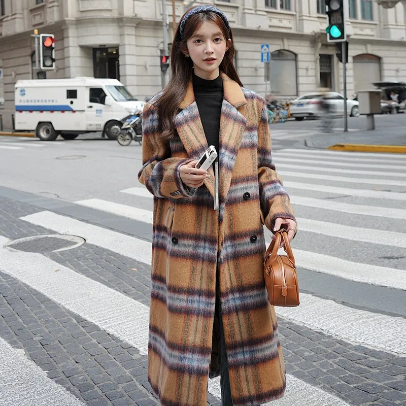 

Coffee-colored checkered woolen overcoat for women thickened mid-length coat