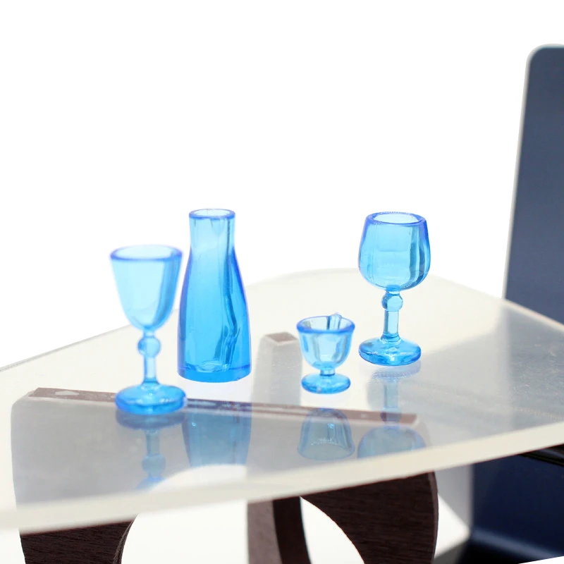 

4Pcs 1/12 Dollhouse Simulation Blue Wine Glass Goblet Model Set Dollhouse Mini Bar Scene Decor For Kids Pretend Play Toys