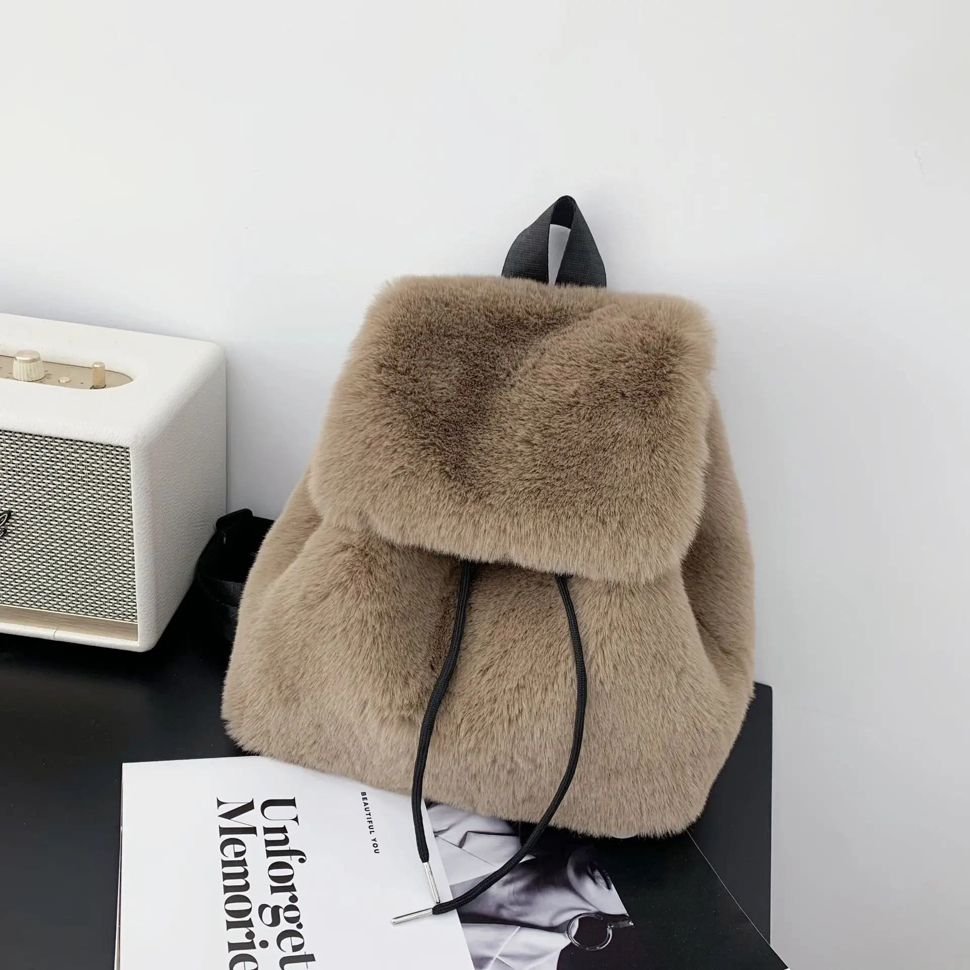 Women Travel Shoulder Bags Plush Backpack Faux Fur Leopard Women Backpack Solid Soft Fleece Knapsack Harajuku Style