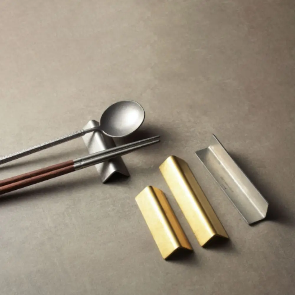 Simple Industrial Style 304 Stainless Steel Chopstick Rest Matte Triangular Chopstick Holder Retro Spoon Rack Dinning Table