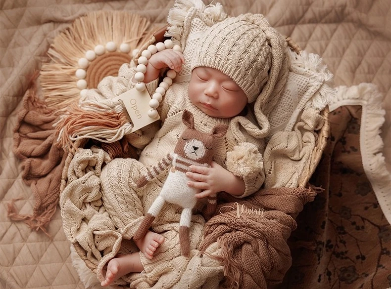 Puntelli per fotografia neonato Vestiti lavorati a maglia per bambini Tappetino rotondo Coperta con nappe nordiche Set di cestini in rattan per servizio fotografico in studio