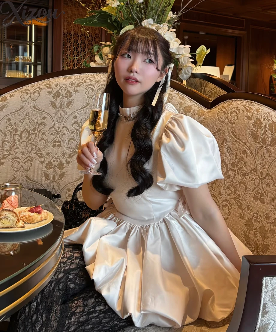 Sukienka damska w stylu japońskim z wysokim stanem, satynowa, francuska, z bufiastymi krótkimi rękawami, księżniczka, nowa kolekcja 2025, jednolity kolor, elegancka, modna.