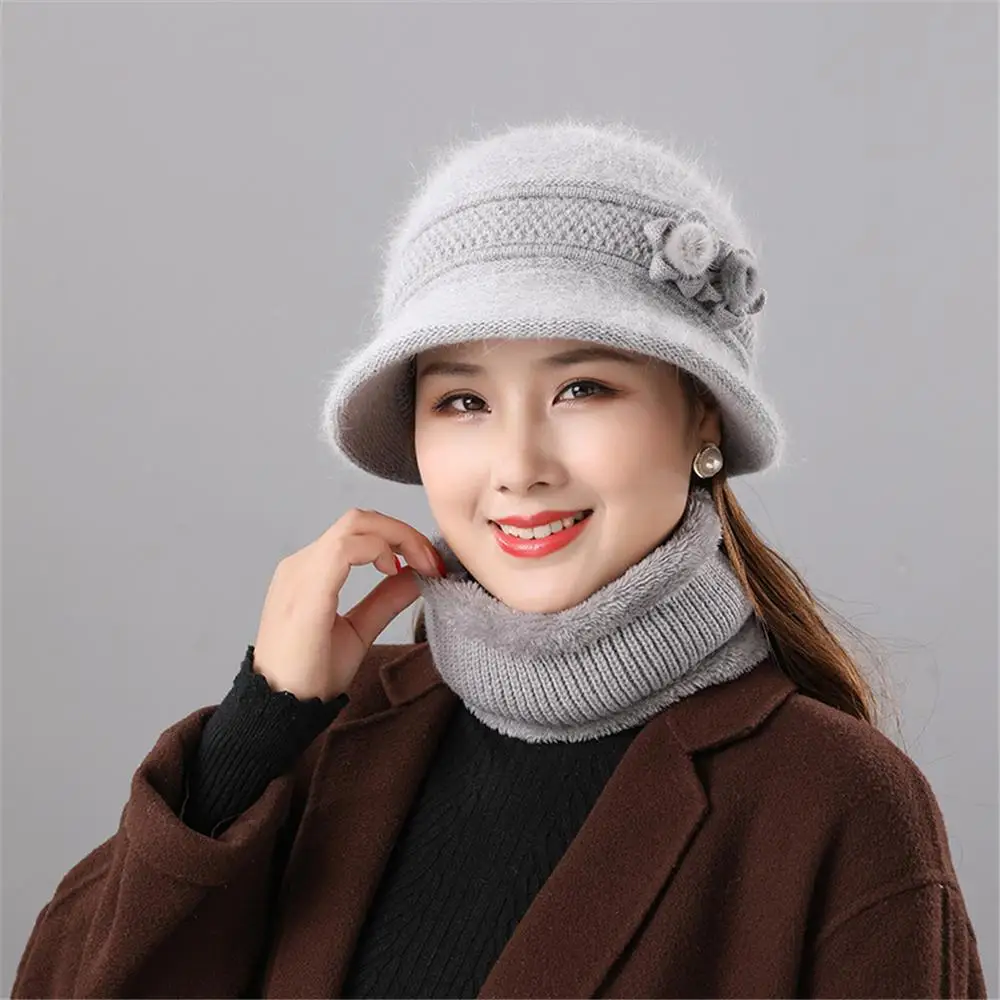 Warm Women\'s Hat and Scarf Set Faux Rabbit Fur Knitted Fleece-Lined Neck Warmer Thickened Windproof Mom Hat Scarf Two Set