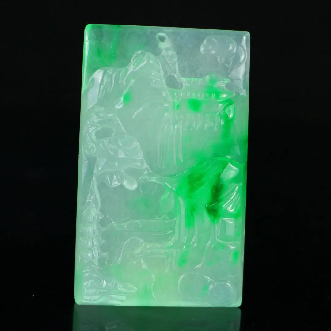

High ice jadeite Seiko engraved landscape brand exquisite jewelry, free chain and free box.