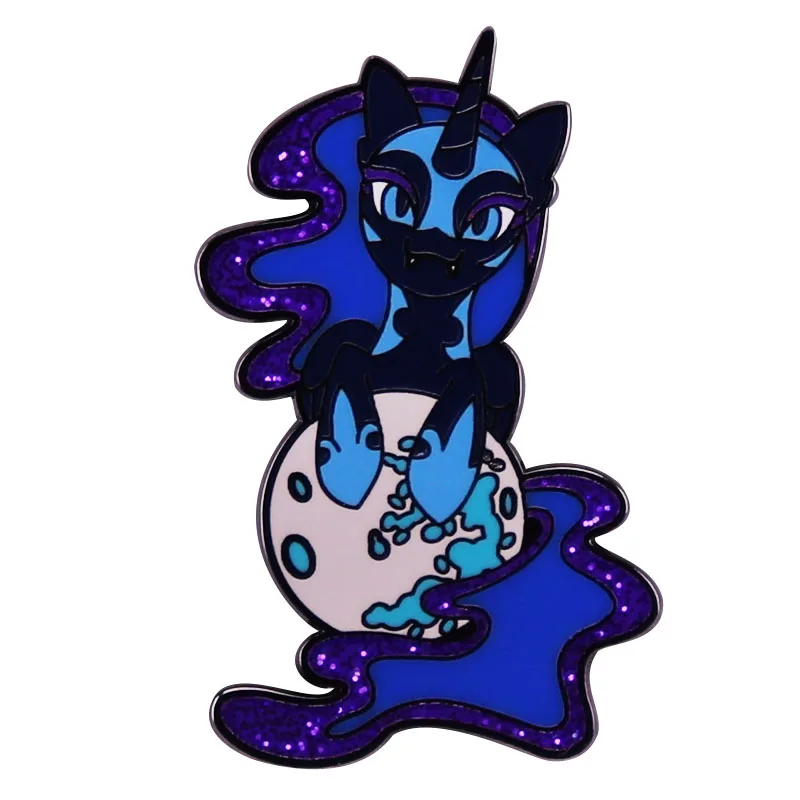 Glitter Blau Alicorn Ponny Prinzessin X Lunaa Emaille Pin Brosche Fantasie Mond Einhorn Abzeichen für Rucksäcke Mode Schmuck Geschenk