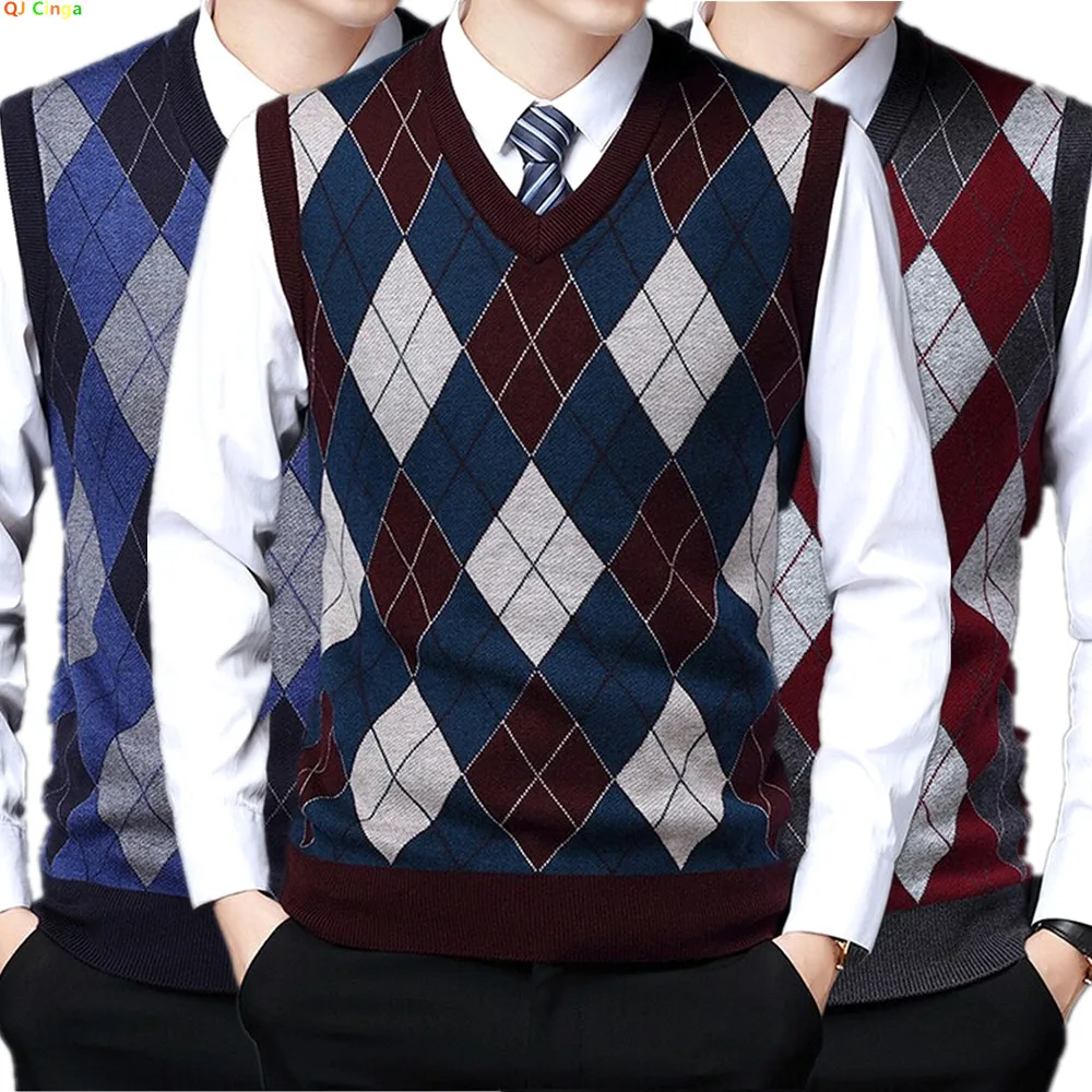 2026 Spring New Arrival Men's Blue V-Neck Vest Jacket, Fall/Winter Sleeveless Diamond Check Pattern Knit Vest Sweater,Asian Size