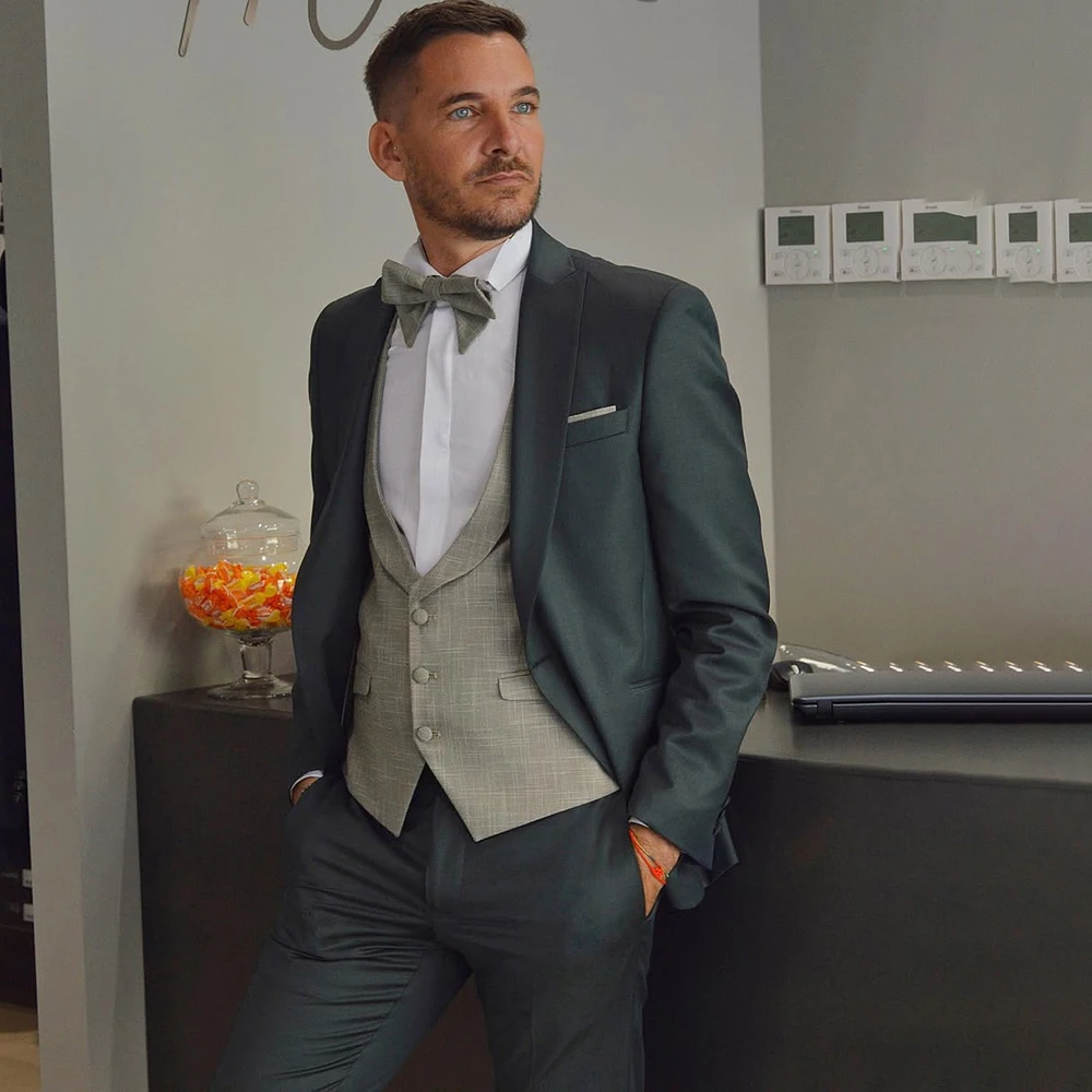 

Luxury Wedding Men's Suits Formal Single Breasted Peak Lapel Blazer Customized 3 Piece Jacket Pants Full Sets Chic Male Clothing