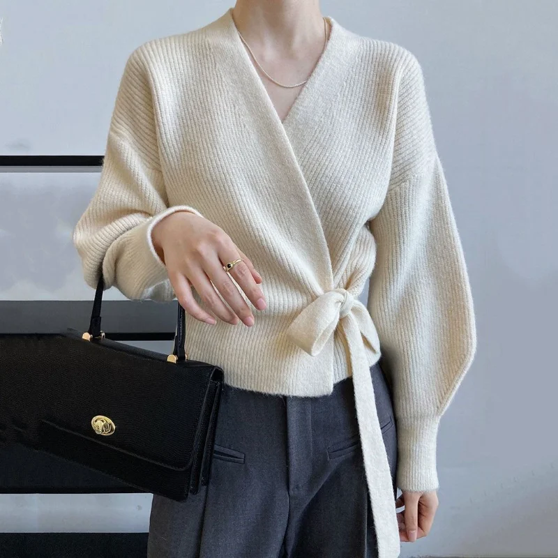 

New French lace-up knitted cardigan top for women design loose V-neck sweater jacket