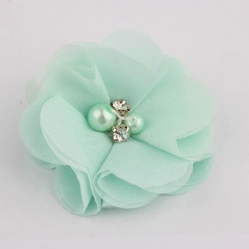 10 sztuk 2 "35 kolorów śliczne eleganckie kwiaty szyfonowe z Rhinestone perłowa tkanina kwiat do włosów z klipsami dla dziewczynek akcesoria do włosów