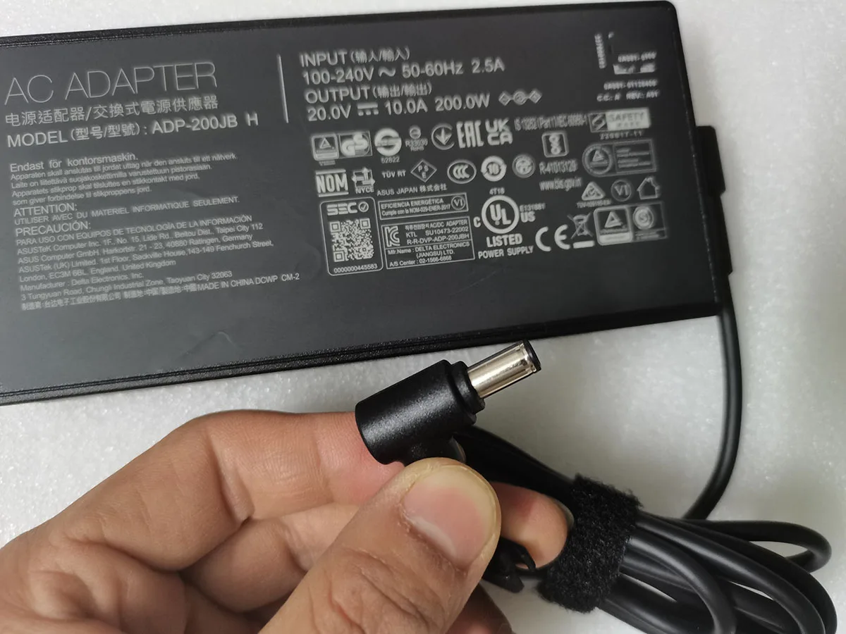 Imagem -04 - Adaptador ac para Asus Zenbook Pro 14 Oled Ux6404vi-p1058x I913900h Rtx4070 Oem 20v 10a 200w 60 mm Adp200jb h 0a00101120400