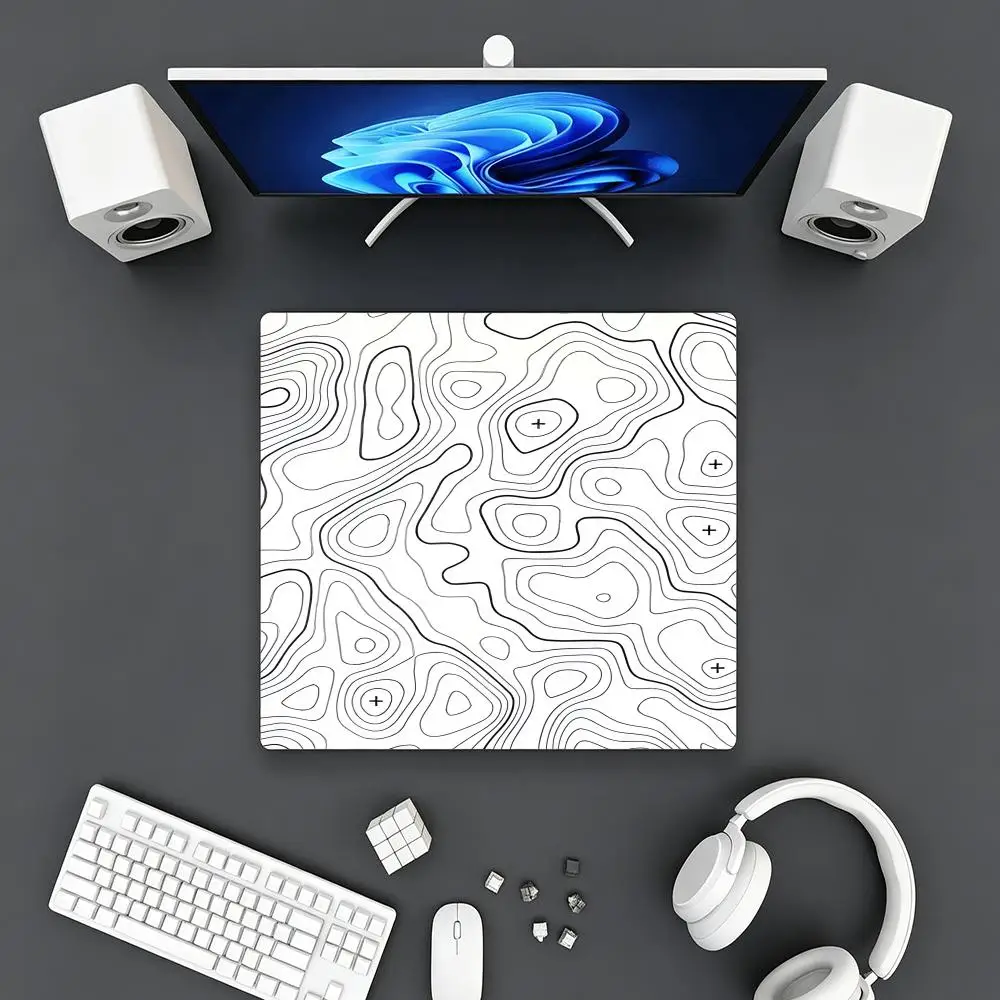 

Gaming Mouse Pad, Stitched Edge Non‑Slip Large Desk Mat
