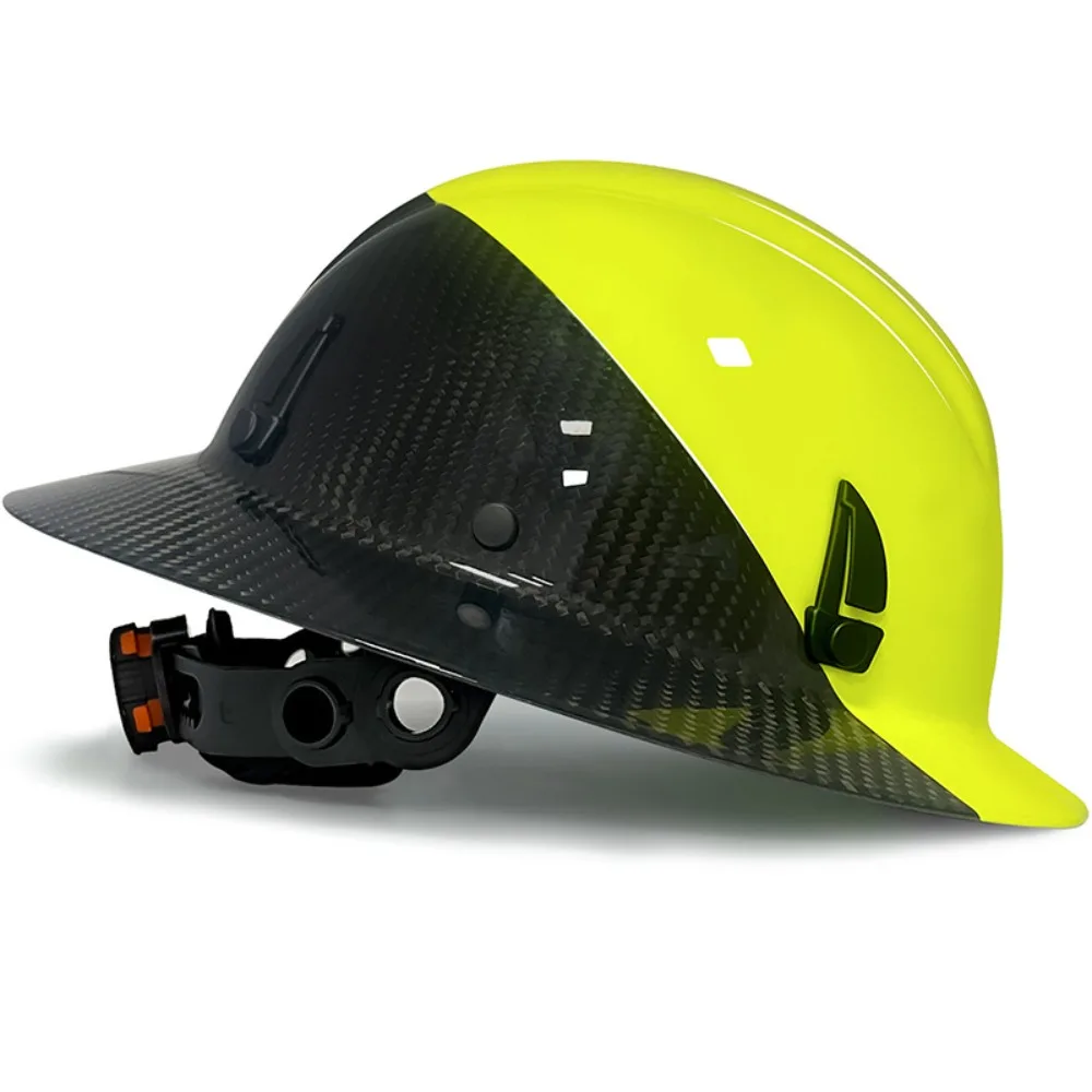 Рисунок 6 - Защитный шлем из углеродного волокна