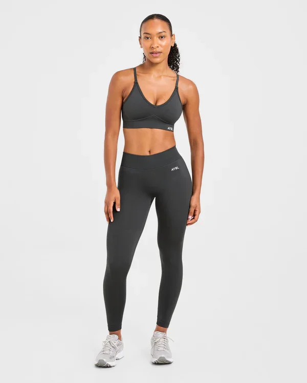 Marken-Sport-Yoga-BH für Damen, nahtloses Oberteil mit offenem Rücken, leicht formende Activewear, schweißableitendes und rutschfestes Material. – Detail 16